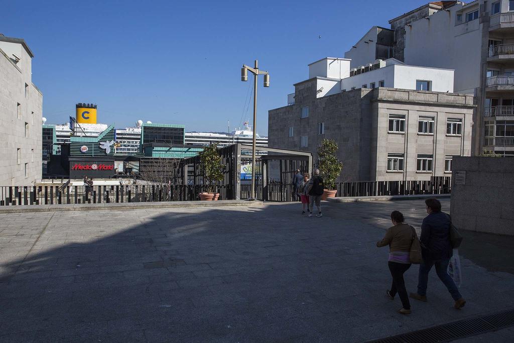 Hostal A Pedra Vigo Exteriör bild
