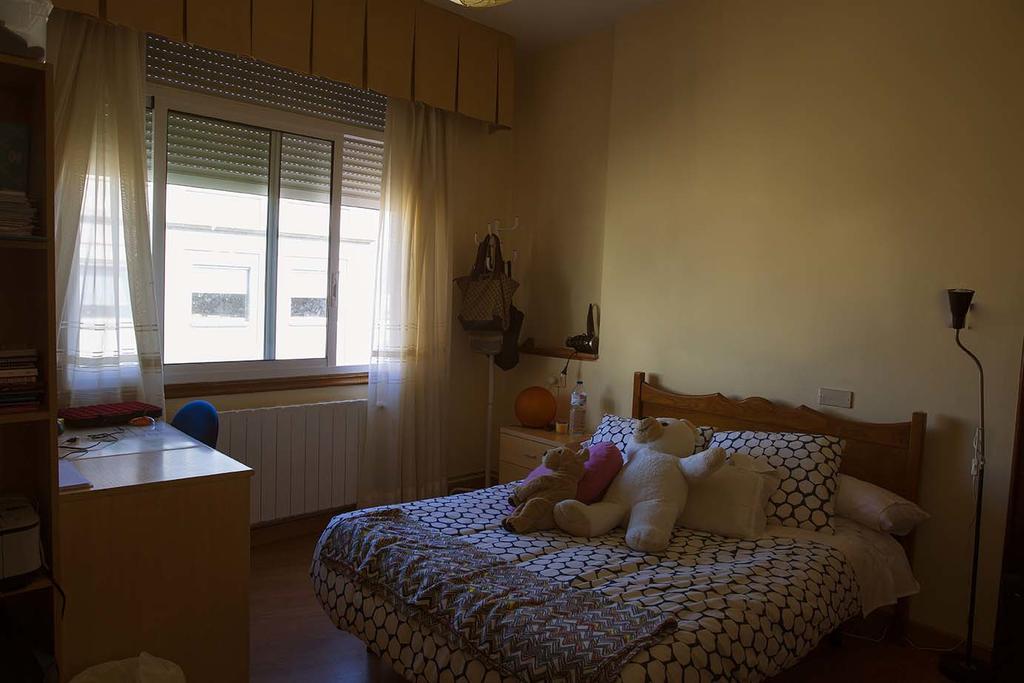 Hostal A Pedra Vigo Exteriör bild